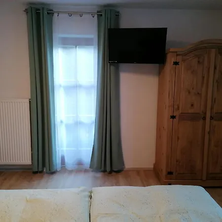 Stollnhaeusl Appartement *